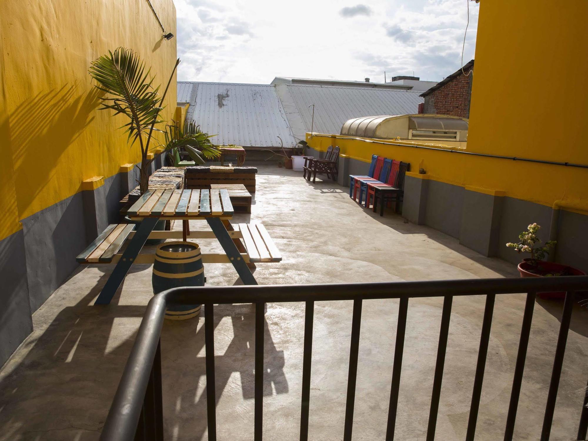Rainbow Wave Surfing Hostel Heng-ch'un Dış mekan fotoğraf